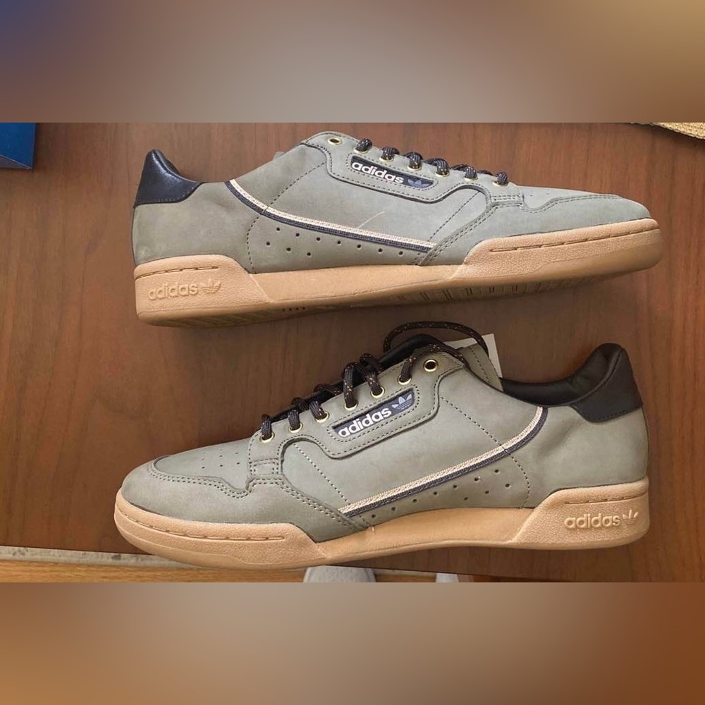 Adidas Continental 80 NWT Size: 11M